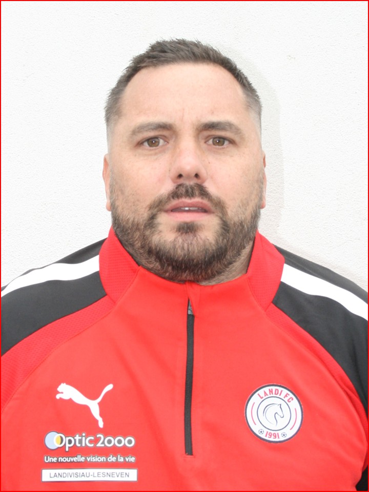 photo-staff
