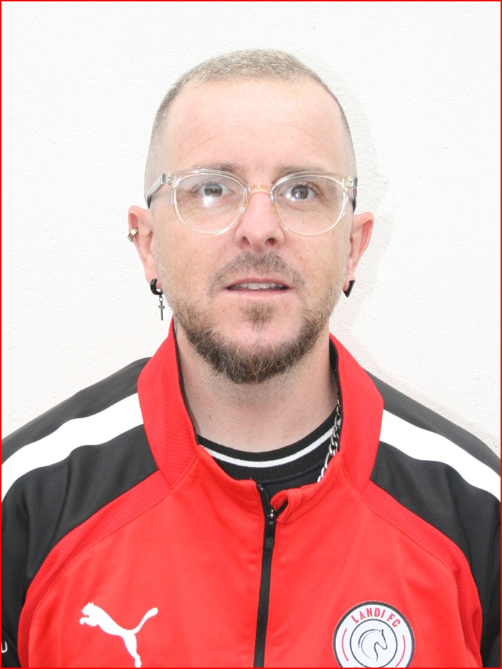 photo-staff